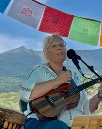 Cynthia_Kirtan pic-3